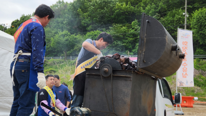"우리 한돈 맛있게 드시고 건강하고 행복한 5월 보내시길"