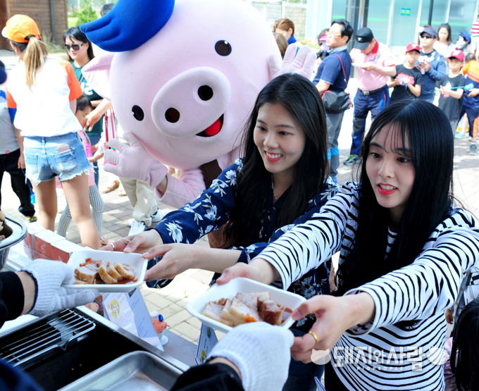 한돈 주세요!