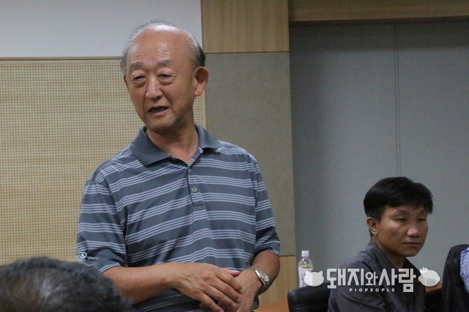 잠시 한국을 방문 중인 주한수 박사는 사례 발표 중간중간 보충 답변과 조언을 아끼지 않았습니다.