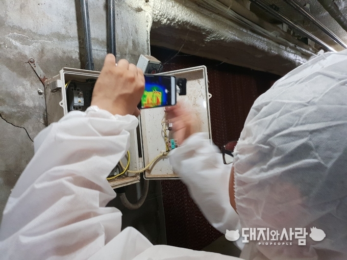 열화상 카메라를 통한 과부하(발열) 여부 확인