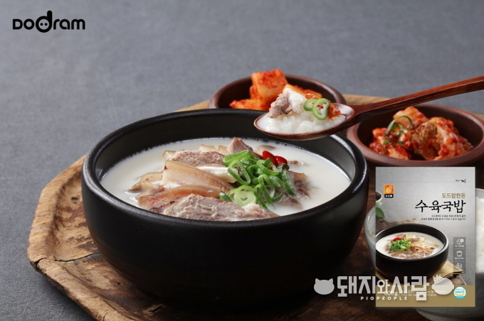 전통 가마솥 방식으로 우려내 깊고 진한 맛을 자랑하는 ‘도드람 수육국밥’@도드람