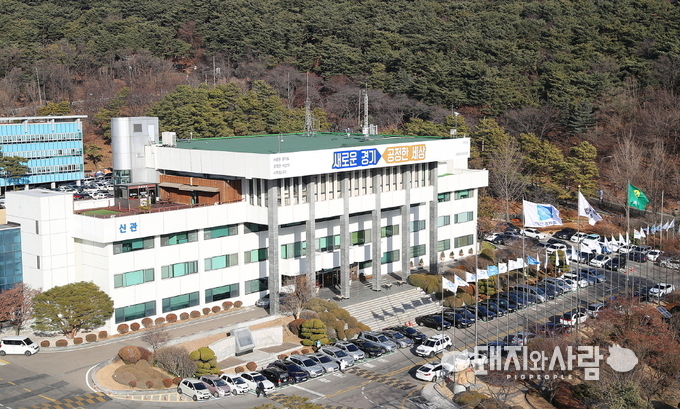 경기도는 그간 이재명 경기도지사의 핵심공약인 ‘더 공정하고 안전한 경기도 실현’을 위해 특사경 조직을 확대하고, 수사직무를 단계적으로 늘리는 등 전문성 강화를 추진해 왔습니다@경기도
