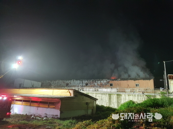 27일 충남 천안 돈사 화재@천안동남소방서