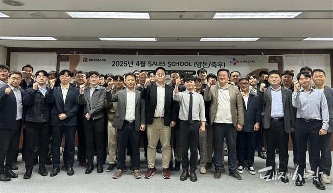4월 24일 양돈·축우 캠페인 중간점검과 하절기 대비 제품 교육 진행@CJ