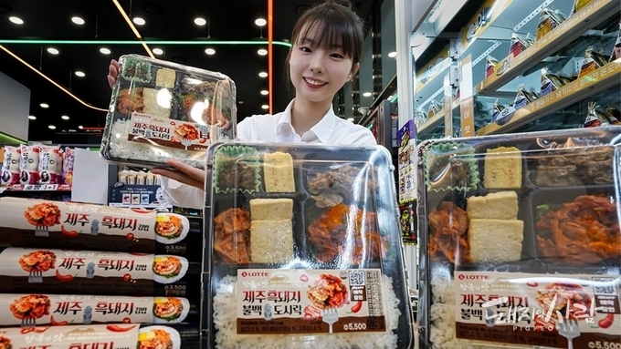 [한 장의 사진] 한돈 간편식, 이제 외국인 관광객 입맛 노린다