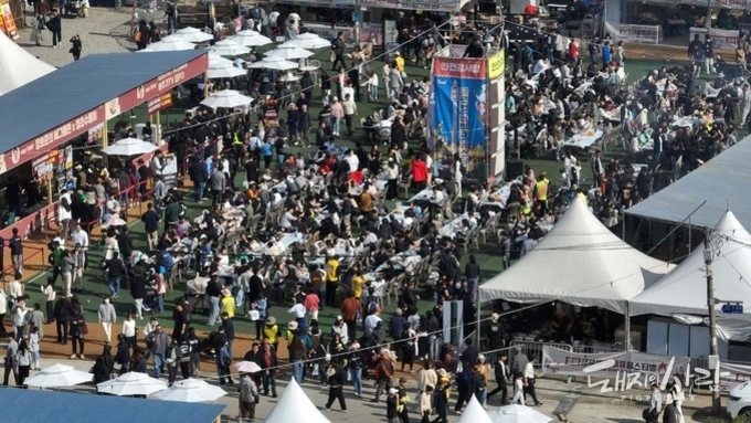 홍성글로벌바비큐페스티벌, 3일간 44만5천 명… 축제 공식 새로 썼다