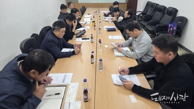 육류협회 '예상보다 부진 심각...1월 돈가 전망치 100원 하향’