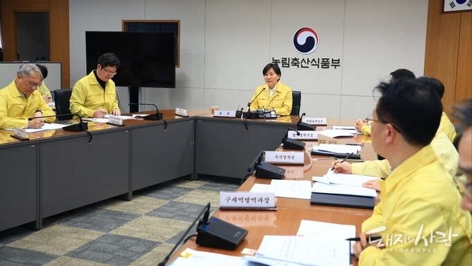 [한 장의 사진] "강화 구제역 바이러스, 해외 유입종"