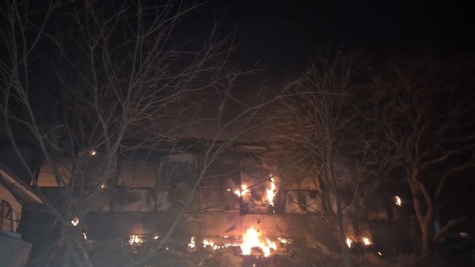 2월 끝자락 이틀 연속 돈사 화재 발생....돼지 1천여 마리 폐사