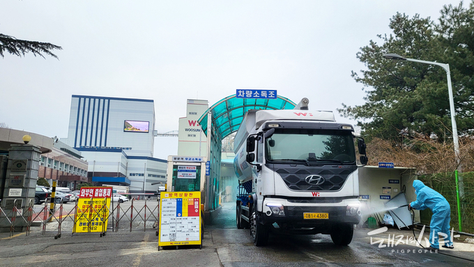 정직하게 대응했을 뿐인데…경영위기 독박 쓴 58년 토종기업