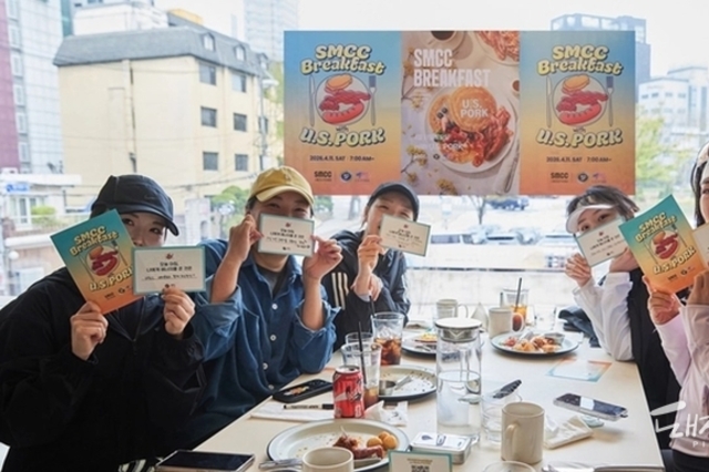 [한 장의 사진] Breakfast with U.S. Pork!