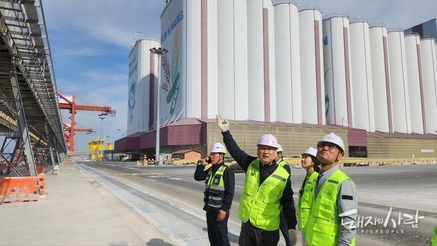 "사료 가격 인상 요인 최소화하는 데 함께 힘 모아달라"